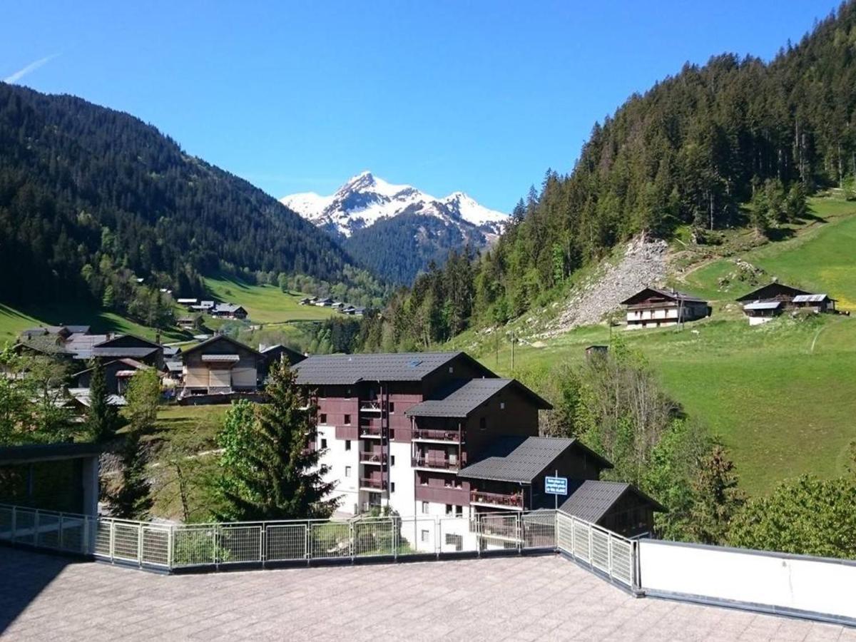 Appartement Cosy Pour 4, Au Coeur Du Village, Proche Des Pistes Et Avec Piscine Estivale - Fr-1-342-173 Arêches Exterior foto